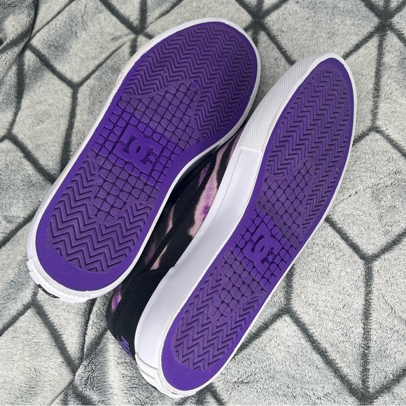 DC x Black Sabbath Skateboard Slip On Purple Tie Dye Sneakers NWT - Picture 8 of 8